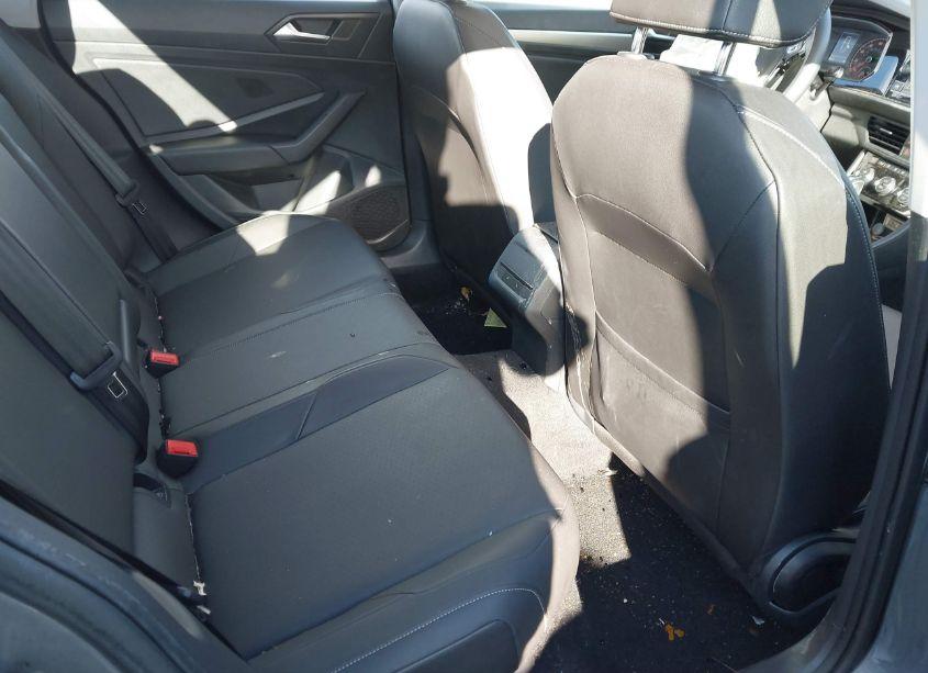 Photo 8 of 2020 Volkswagen Jetta 1.4T R-LINE/1.4T S/1.4T SE (VIN 3VWC57BUXLM084737)