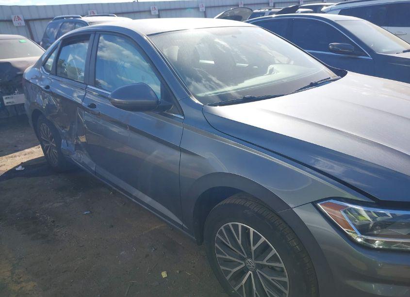 Photo 13 of 2021 Volkswagen Jetta 1.4T R-LINE/1.4T S/1.4T SE (VIN 3VWC57BUXMM005195)