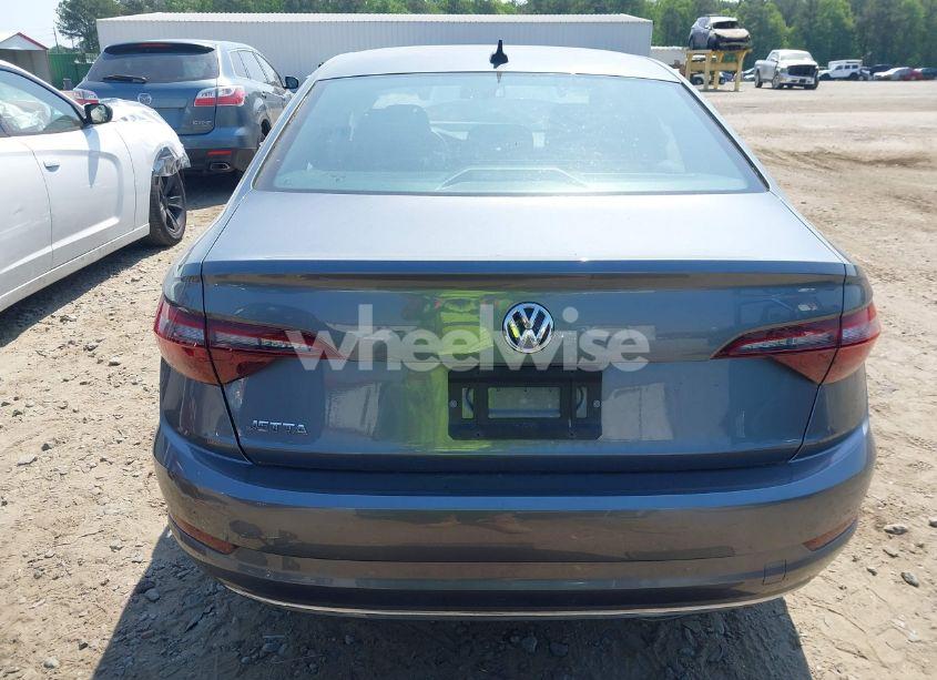 Photo 16 of 2021 Volkswagen Jetta 1.4T R-LINE/1.4T S/1.4T SE (VIN 3VWC57BUXMM027732)