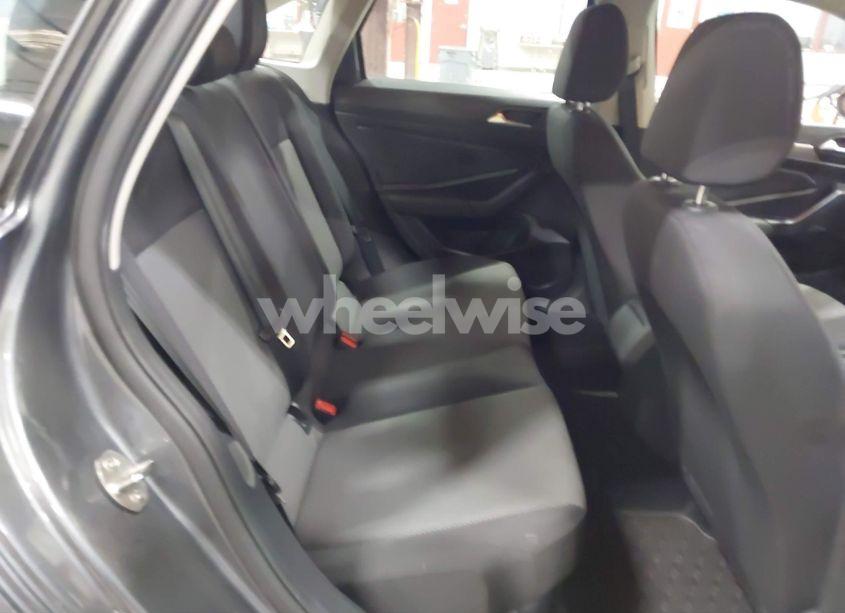 Photo 8 of 2021 Volkswagen Jetta 1.4T R-LINE/1.4T S/1.4T SE (VIN 3VWC57BUXMM088756)