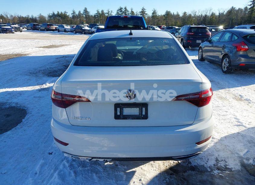 Photo 16 of 2021 Volkswagen Jetta 1.4T R-LINE/1.4T S/1.4T SE (VIN 3VWC57BUXMM091432)