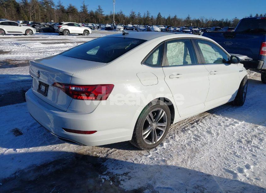 Photo 4 of 2021 Volkswagen Jetta 1.4T R-LINE/1.4T S/1.4T SE (VIN 3VWC57BUXMM091432)