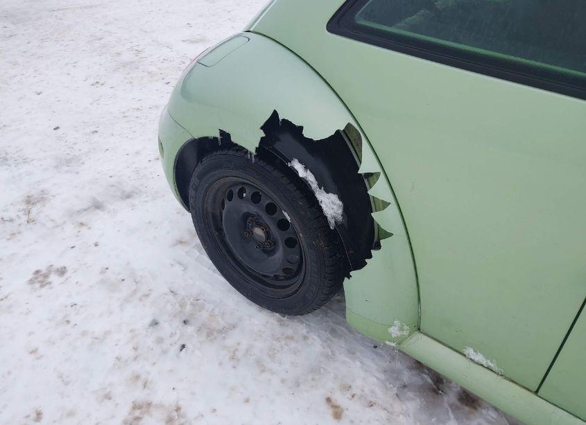 Photo 6 of 2000 Volkswagen New BEETLE GLS (VIN 3VWCA21C1YM422296)