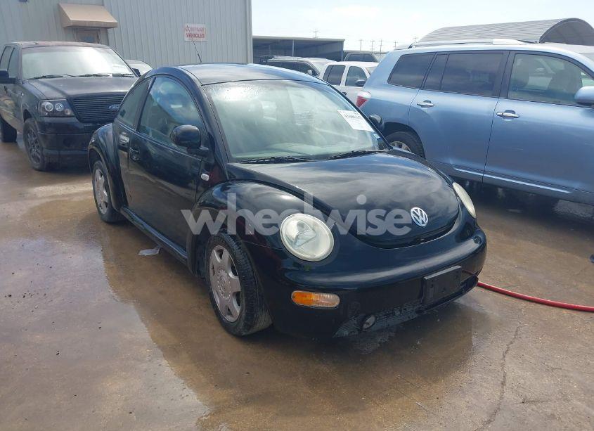 1999 Volkswagen New BEETLE GLS (VIN 3VWCA21C2XM404338) main photo