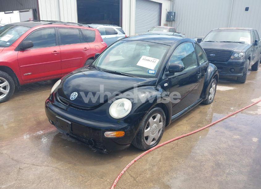 Photo 2 of 1999 Volkswagen New BEETLE GLS (VIN 3VWCA21C2XM404338)