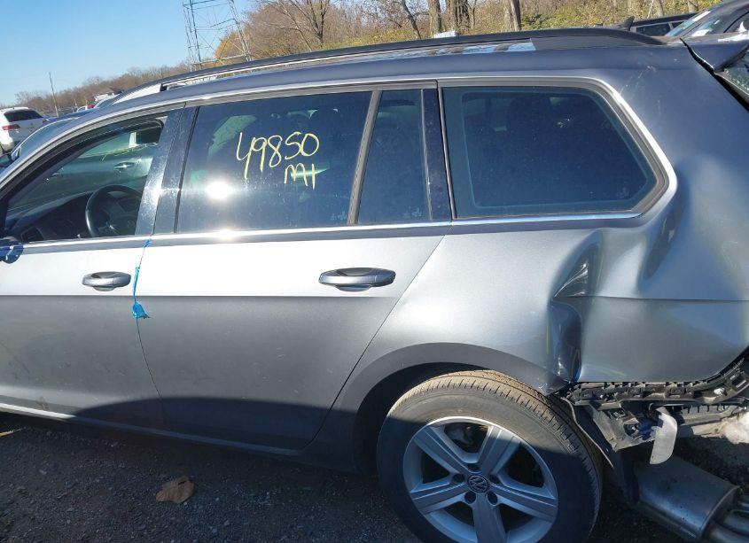 Photo 14 of 2015 Volkswagen Golf SPORTWAGEN TDI S 4-DOOR (VIN 3VWCA7AU1FM505942)