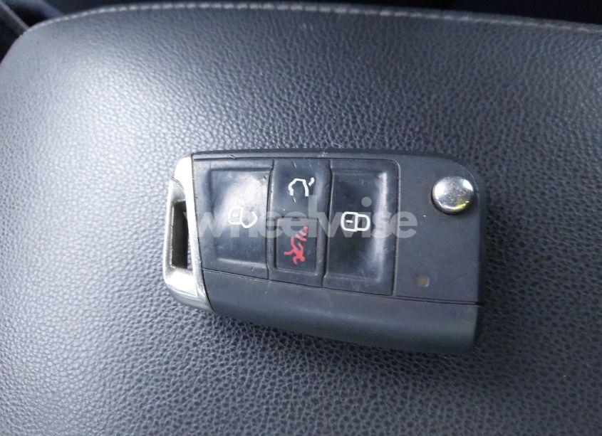 Photo 11 of 2015 Volkswagen Golf SPORTWAGEN TDI S 4-DOOR (VIN 3VWCA7AU1FM517685)