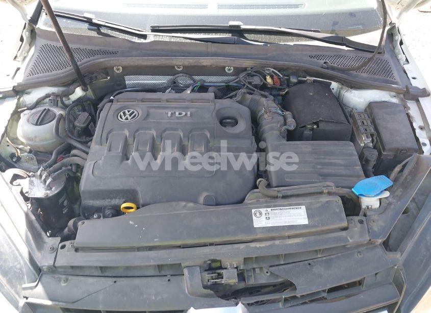 Photo 10 of 2015 Volkswagen Golf SPORTWAGEN TDI SE 4-DOOR (VIN 3VWCA7AU2FM507053)