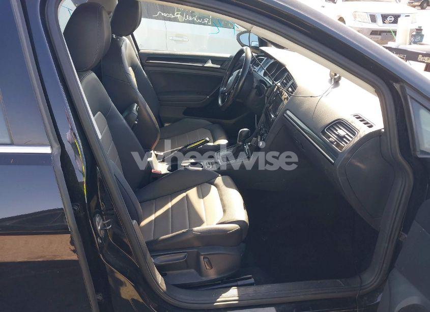 Photo 5 of 2015 Volkswagen Golf SPORTWAGEN TDI SEL 4-DOOR (VIN 3VWCA7AU3FM500306)