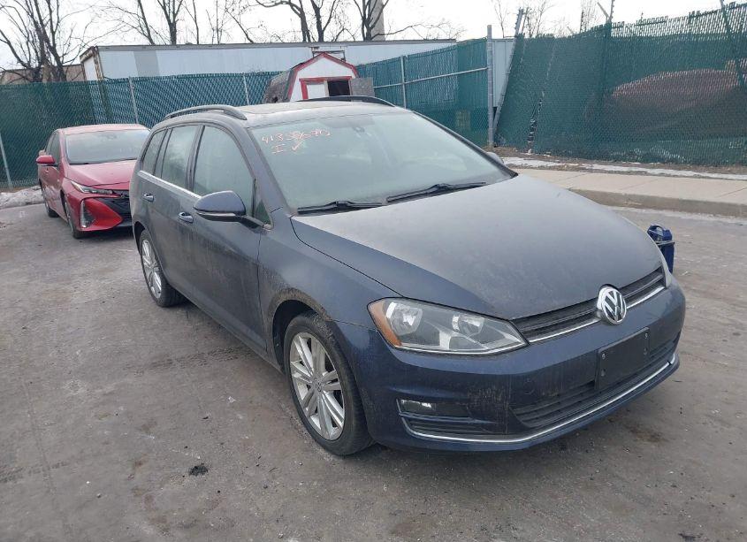 2015 Volkswagen Golf SPORTWAGEN TDI SE 4-DOOR (VIN 3VWCA7AU3FM511645) main photo