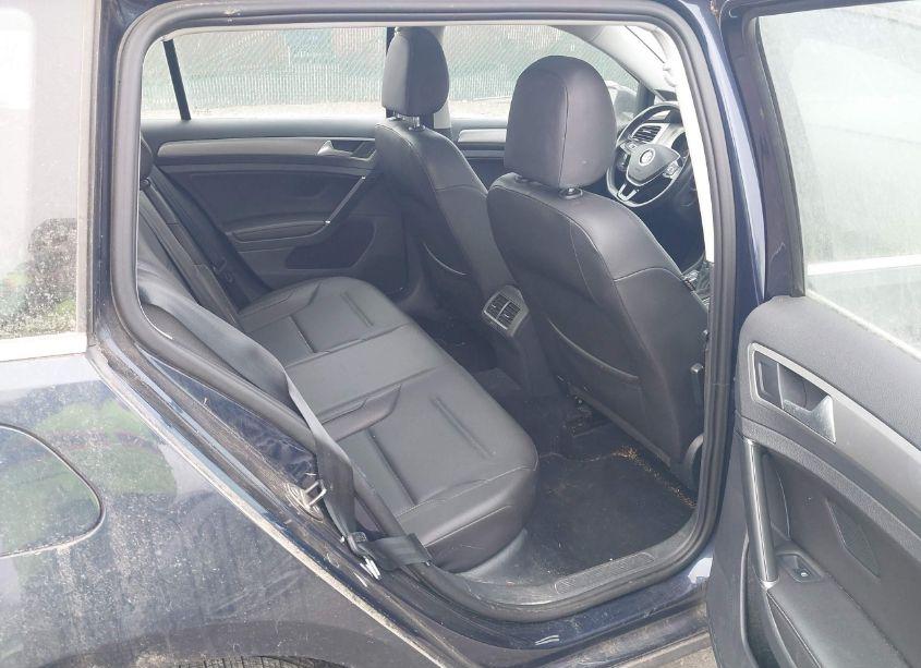 Photo 8 of 2015 Volkswagen Golf SPORTWAGEN TDI SE 4-DOOR (VIN 3VWCA7AU3FM511645)