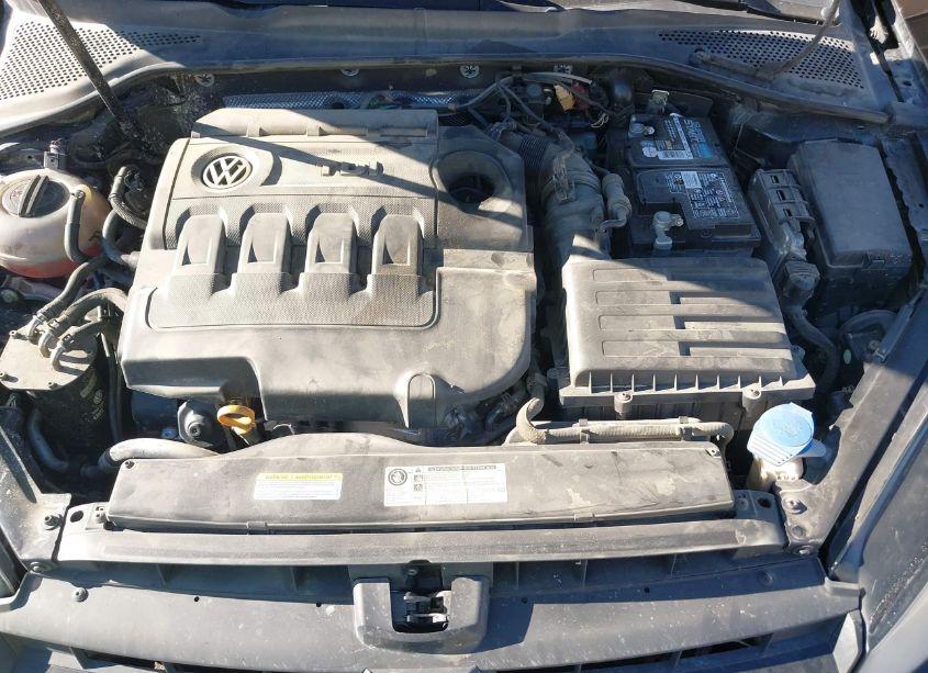 Photo 10 of 2015 Volkswagen Golf SPORTWAGEN TDI S 4-DOOR (VIN 3VWCA7AU5FM518130)