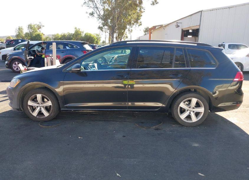 Photo 14 of 2015 Volkswagen Golf SPORTWAGEN TDI S 4-DOOR (VIN 3VWCA7AU5FM518130)