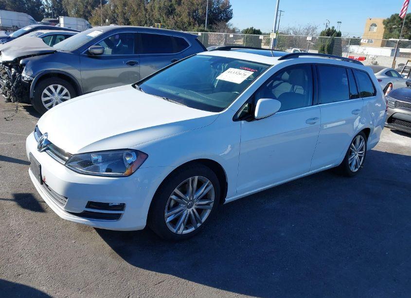 Photo 2 of 2015 Volkswagen Golf SPORTWAGEN TDI SE 4-DOOR (VIN 3VWCA7AU6FM517133)