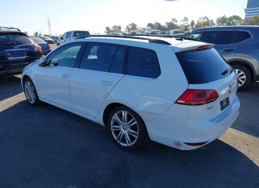 Photo 3 of 2015 Volkswagen Golf SPORTWAGEN TDI SE 4-DOOR (VIN 3VWCA7AU6FM517133)