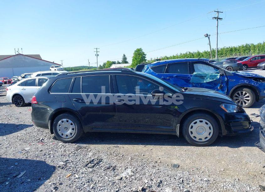 Photo 13 of 2015 Volkswagen Golf SPORTWAGEN TDI S 4-DOOR (VIN 3VWCA7AUXFM504921)