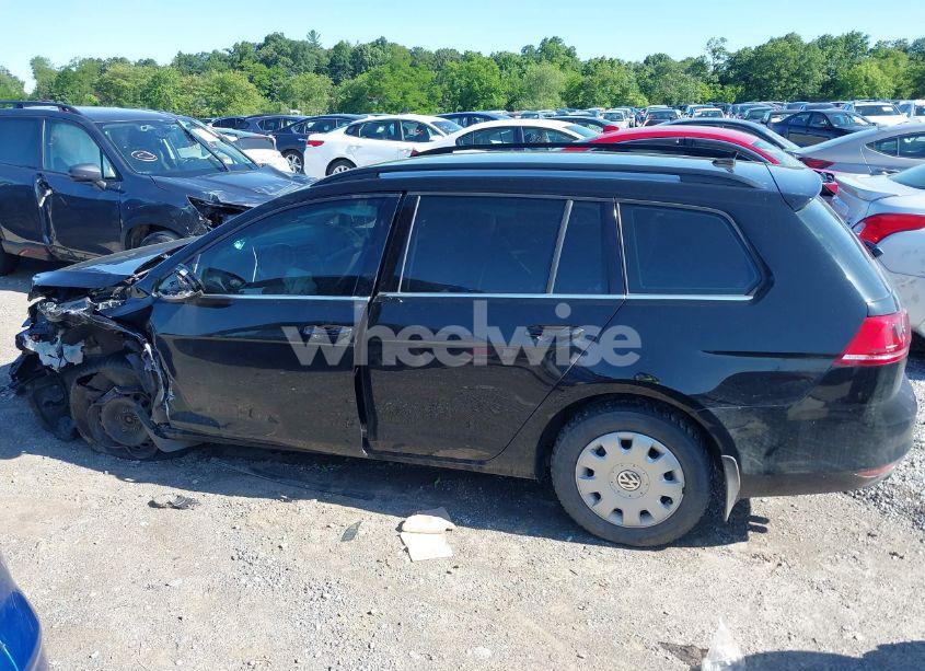 Photo 14 of 2015 Volkswagen Golf SPORTWAGEN TDI S 4-DOOR (VIN 3VWCA7AUXFM504921)