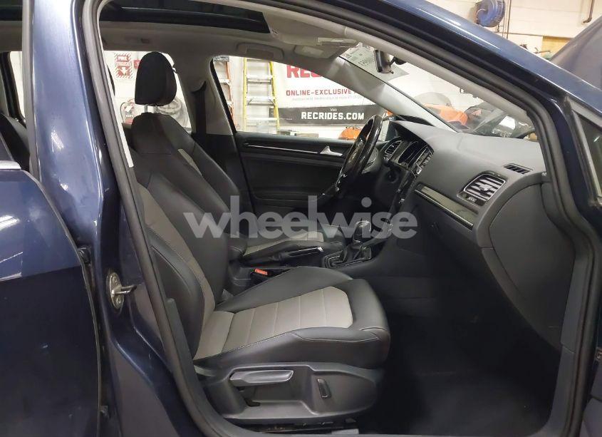 Photo 5 of 2015 Volkswagen Golf SPORTWAGEN TDI SEL 4-DOOR (VIN 3VWCA7AUXFM518513)