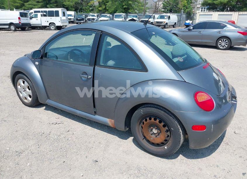 Photo 3 of 2002 Volkswagen New BEETLE GLS (VIN 3VWCB21C42M454163)