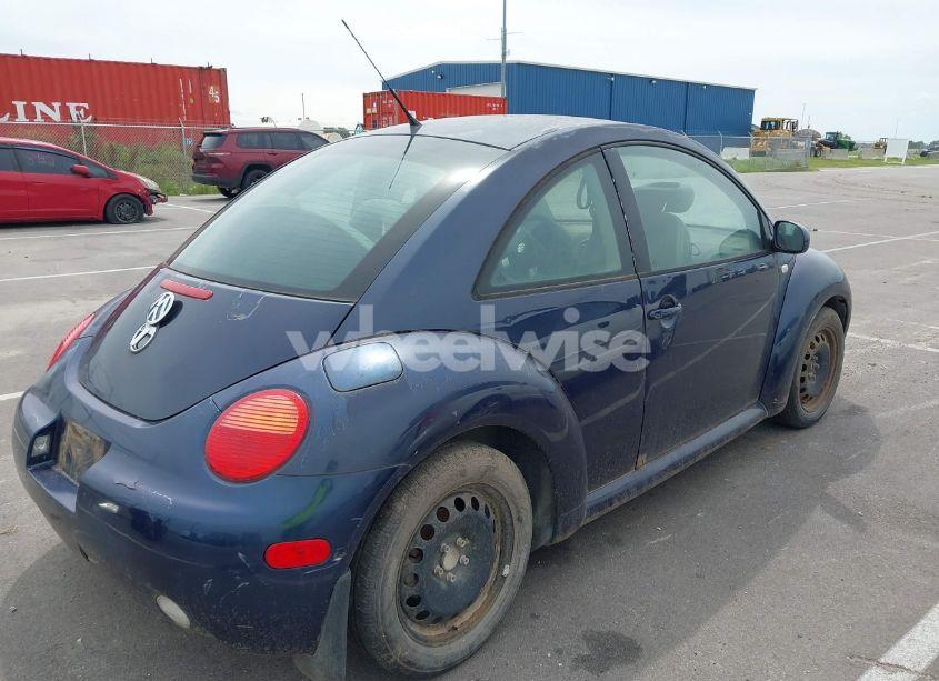 Photo 4 of 2001 Volkswagen New BEETLE GLS (VIN 3VWCB21C81M469215)