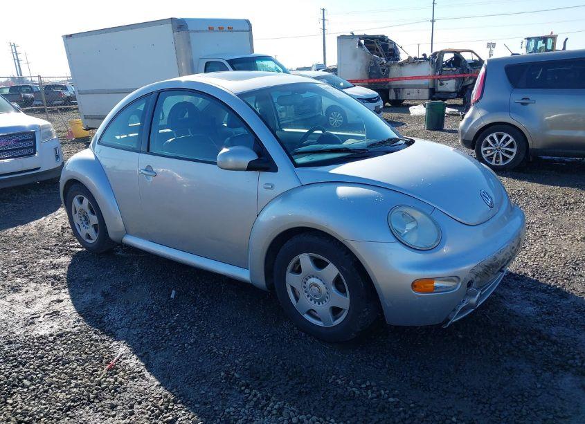 2001 Volkswagen New BEETLE GLS (VIN 3VWCB21CX1M438371) main photo