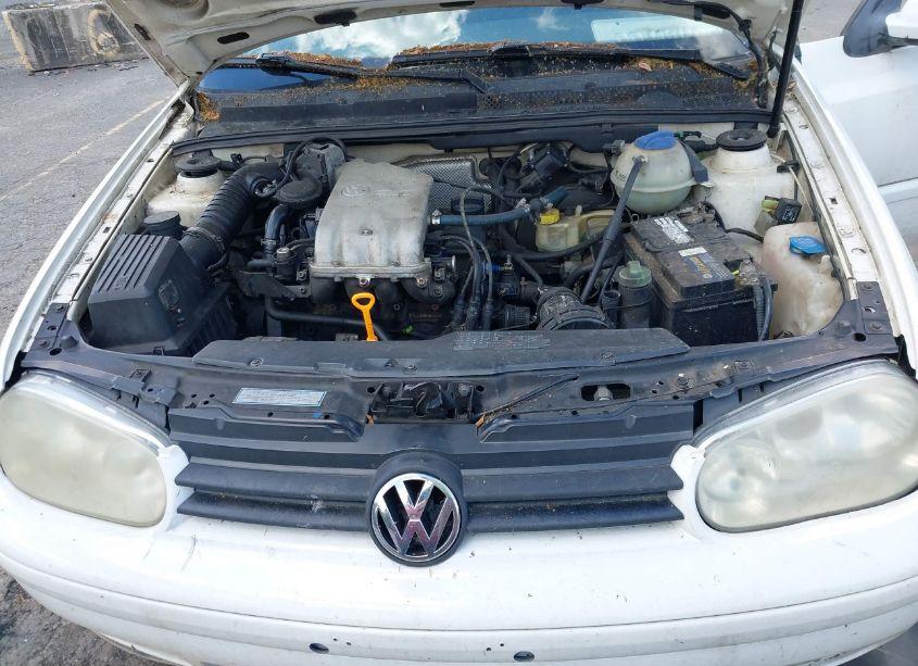 Photo 10 of 1999 Volkswagen Cabrio GL (VIN 3VWCB61E5XM813861)
