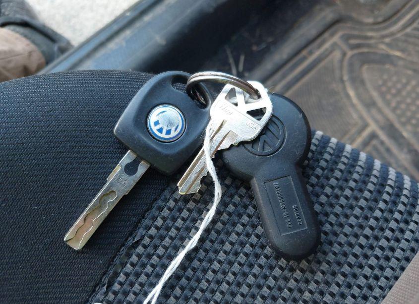 Photo 11 of 1999 Volkswagen Cabrio GL (VIN 3VWCB61E5XM813861)