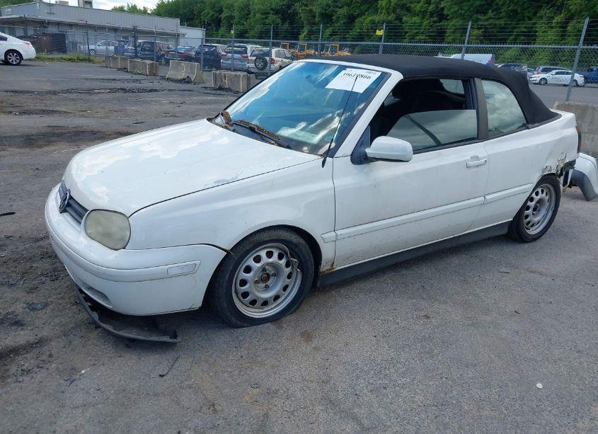Photo 2 of 1999 Volkswagen Cabrio GL (VIN 3VWCB61E5XM813861)