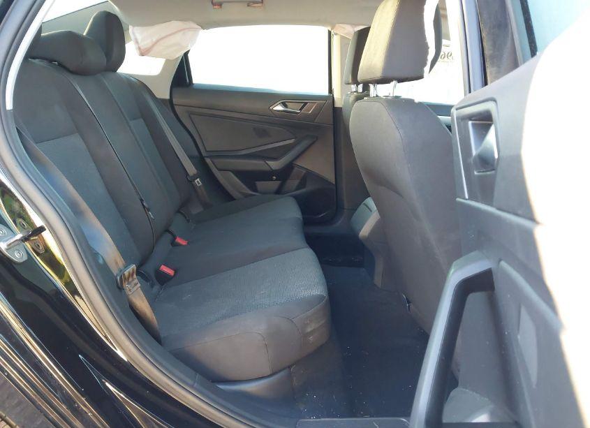 Photo 8 of 2019 Volkswagen Jetta 1.4T R-LINE/1.4T S/1.4T SE (VIN 3VWCB7BU0KM213267)