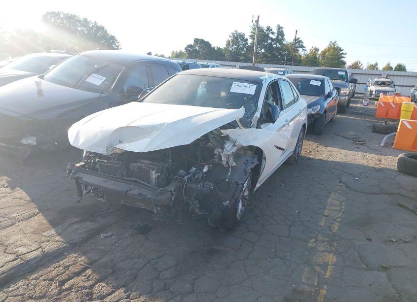 Photo 2 of 2020 Volkswagen Jetta 1.4T R-LINE/1.4T S/1.4T SE (VIN 3VWCB7BU0LM060679)