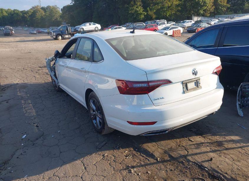 Photo 3 of 2020 Volkswagen Jetta 1.4T R-LINE/1.4T S/1.4T SE (VIN 3VWCB7BU0LM060679)