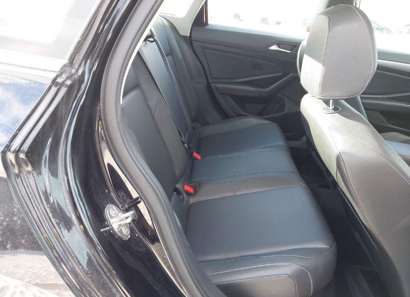 Photo 8 of 2019 Volkswagen Jetta 1.4T R-LINE/1.4T S/1.4T SE (VIN 3VWCB7BU1KM155833)