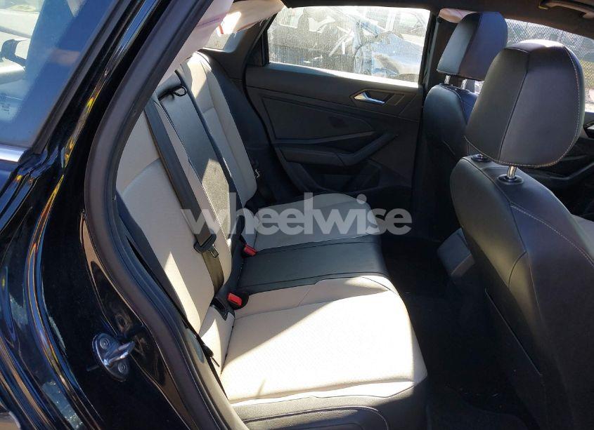 Photo 8 of 2019 Volkswagen Jetta 1.4T R-LINE/1.4T S/1.4T SE (VIN 3VWCB7BU1KM212046)