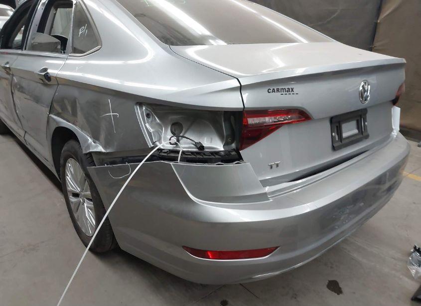 Photo 6 of 2020 Volkswagen Jetta 1.4T R-LINE/1.4T S/1.4T SE (VIN 3VWCB7BU1LM050002)