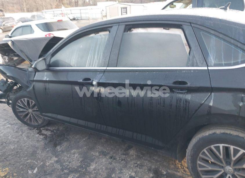 Photo 15 of 2019 Volkswagen Jetta S/SE/R-LINE (VIN 3VWCB7BU2KM246559)