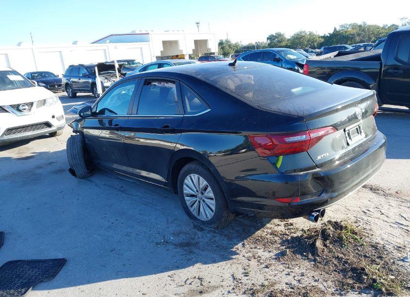 Photo 3 of 2020 Volkswagen Jetta 1.4T R-LINE/1.4T S/1.4T SE (VIN 3VWCB7BU2LM040143)