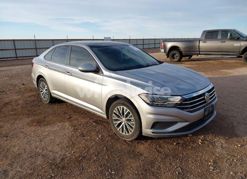 2020 Volkswagen Jetta 1.4T R-LINE/1.4T S/1.4T SE (VIN 3VWCB7BU2LM052969) main photo