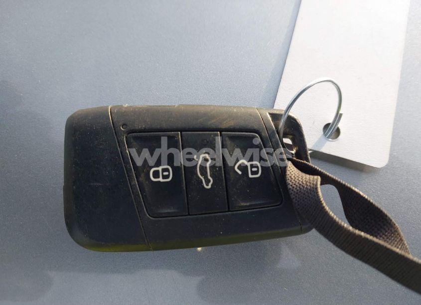 Photo 11 of 2020 Volkswagen Jetta 1.4T R-LINE/1.4T S/1.4T SE (VIN 3VWCB7BU2LM052969)