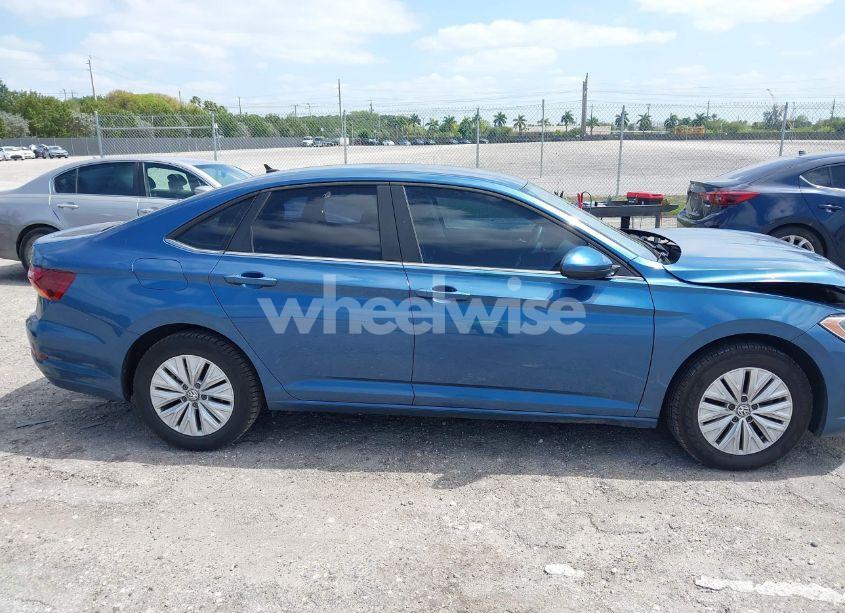 Photo 13 of 2019 Volkswagen Jetta 1.4T R-LINE/1.4T S/1.4T SE (VIN 3VWCB7BU3KM138600)