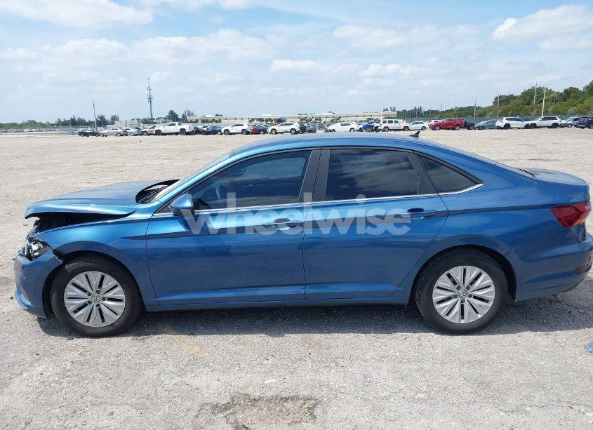 Photo 14 of 2019 Volkswagen Jetta 1.4T R-LINE/1.4T S/1.4T SE (VIN 3VWCB7BU3KM138600)