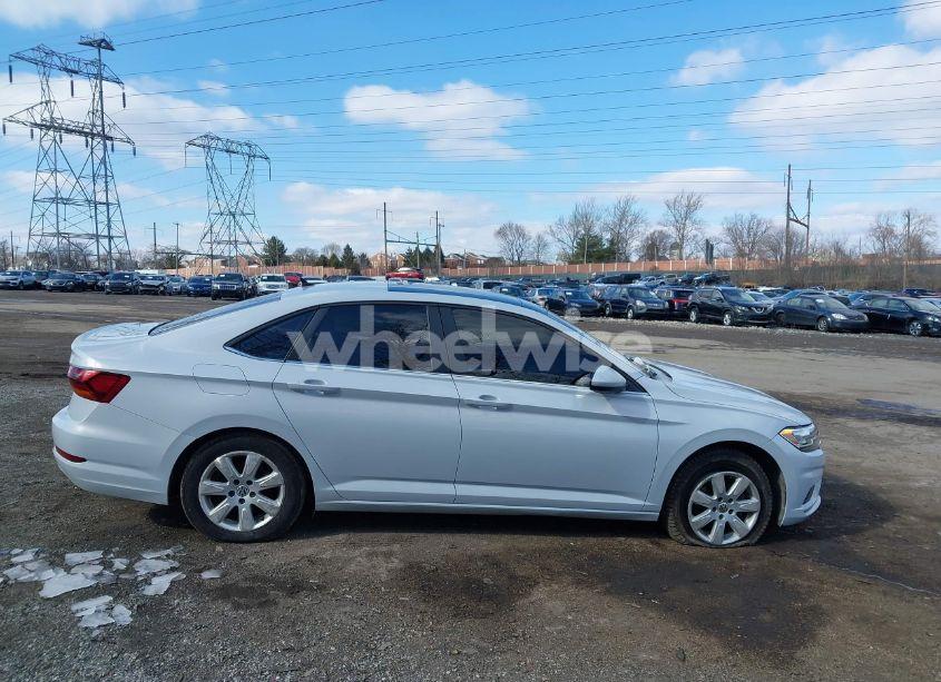 Photo 13 of 2019 Volkswagen Jetta 1.4T R-LINE/1.4T S/1.4T SE (VIN 3VWCB7BU3KM143764)