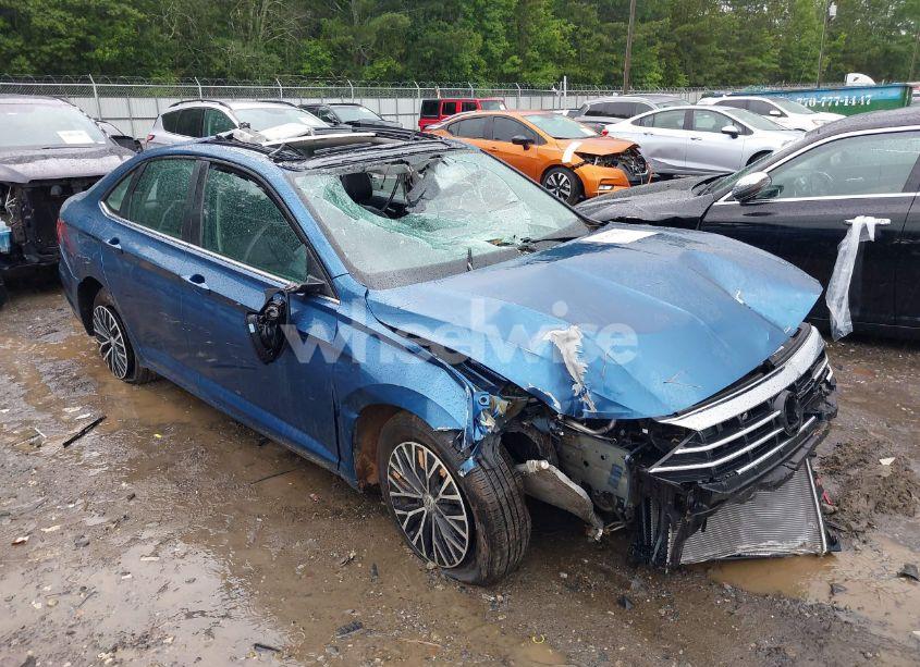 2019 Volkswagen Jetta 1.4T R-LINE/1.4T S/1.4T SE (VIN 3VWCB7BU3KM157387) main photo