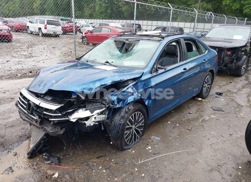 Photo 2 of 2019 Volkswagen Jetta 1.4T R-LINE/1.4T S/1.4T SE (VIN 3VWCB7BU3KM157387)