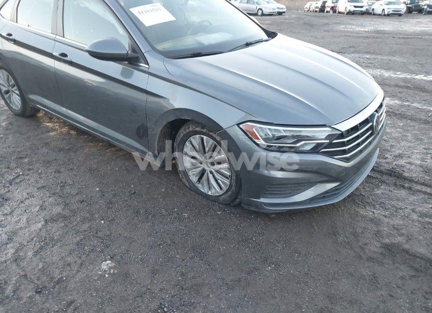 Photo 6 of 2019 Volkswagen Jetta 1.4T R-LINE/1.4T S/1.4T SE (VIN 3VWCB7BU3KM234730)