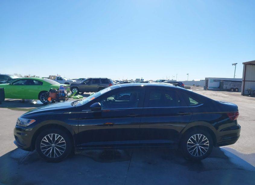 Photo 14 of 2020 Volkswagen Jetta 1.4T R-LINE/1.4T S/1.4T SE (VIN 3VWCB7BU3LM063222)