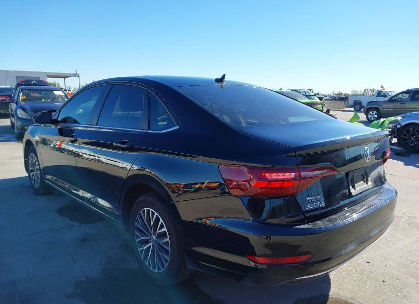 Photo 3 of 2020 Volkswagen Jetta 1.4T R-LINE/1.4T S/1.4T SE (VIN 3VWCB7BU3LM063222)