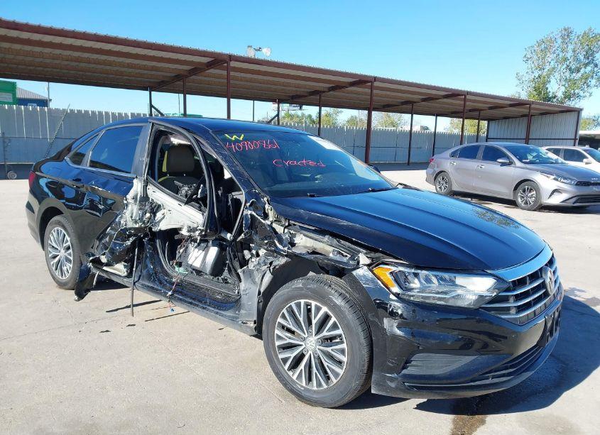 Photo 6 of 2020 Volkswagen Jetta 1.4T R-LINE/1.4T S/1.4T SE (VIN 3VWCB7BU3LM063222)