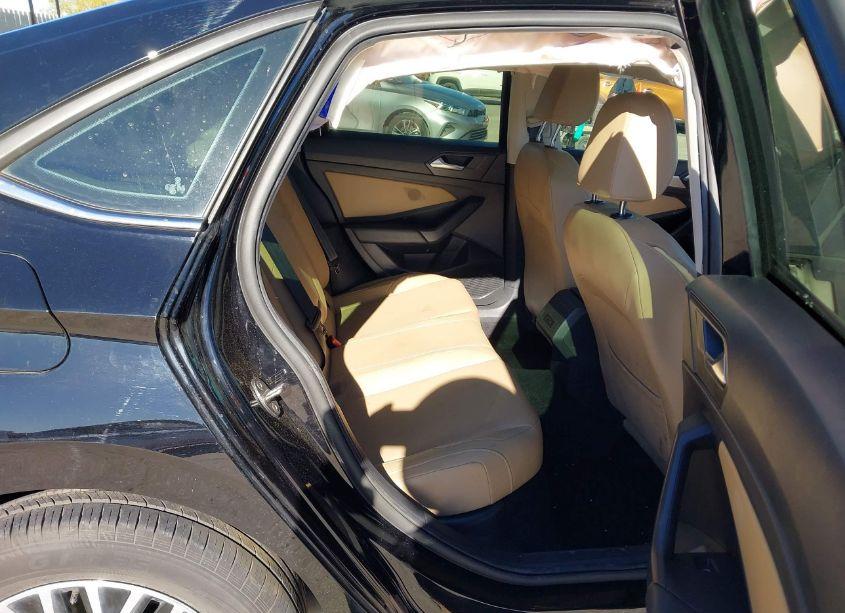 Photo 8 of 2020 Volkswagen Jetta 1.4T R-LINE/1.4T S/1.4T SE (VIN 3VWCB7BU3LM063222)