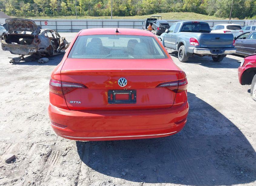 Photo 16 of 2019 Volkswagen Jetta 1.4T R-LINE/1.4T S/1.4T SE (VIN 3VWCB7BU4KM157351)