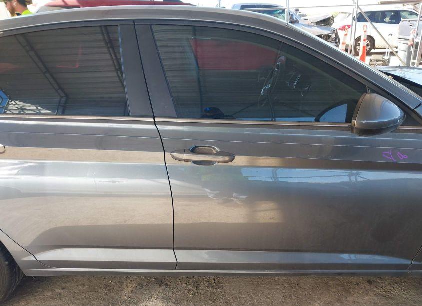 Photo 14 of 2019 Volkswagen Jetta 1.4T R-LINE/1.4T S/1.4T SE (VIN 3VWCB7BU4KM216348)